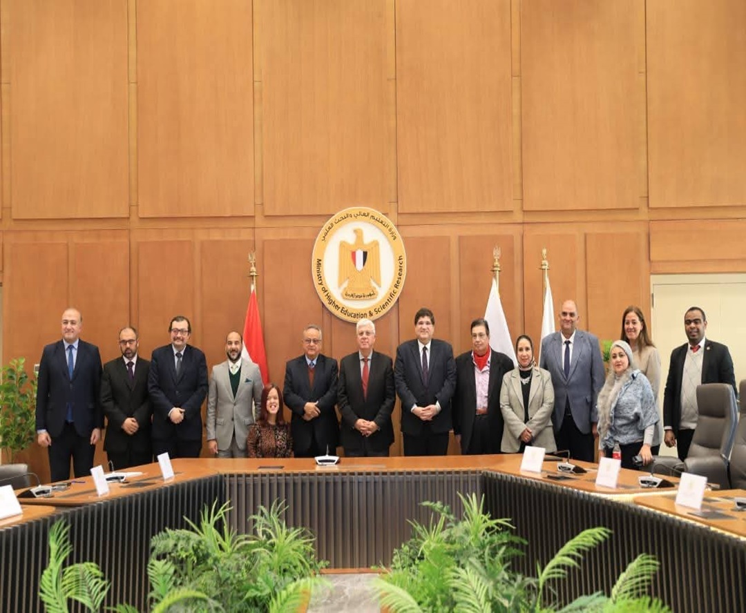 وزير التعليم العالي ومدير مكتبة الإسكندرية يوقعان بروتوكول تعاون لافتتاح سفارة المعرفة بمكتب مصر للعلاقات الثقافية والتعليمية ببرلين